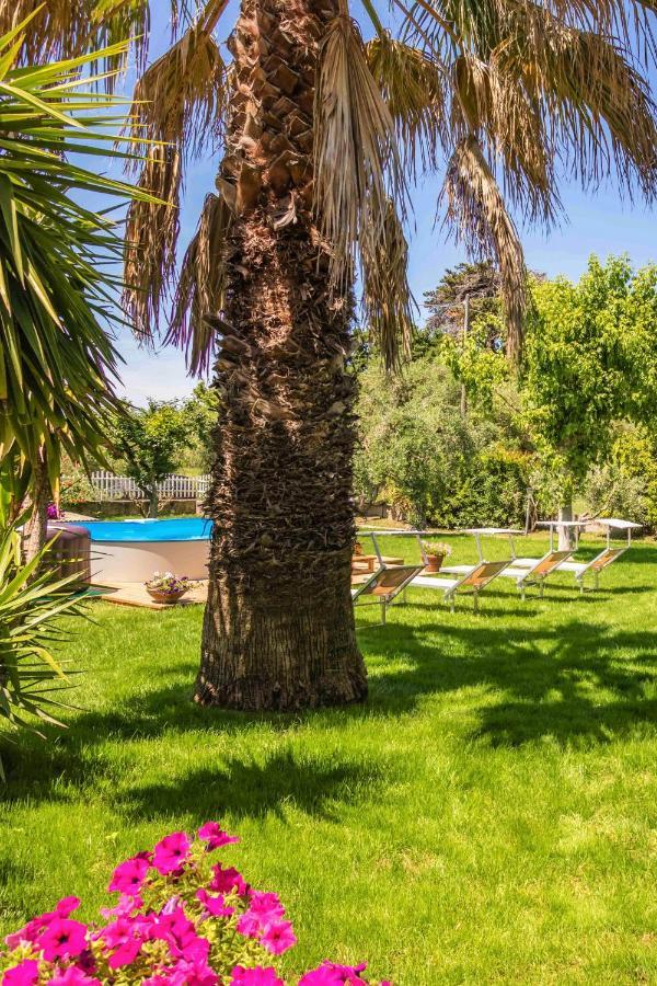 Hostly - Country House Donoratico - Only For Families Exterior foto